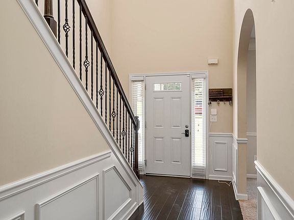 3rd image of 3667 Dwyer Ln