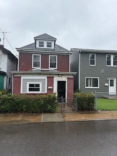 345 Woodward Ave Photo 1