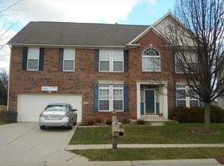 13729 Meadow Lake Dr, Fishers, IN 46038