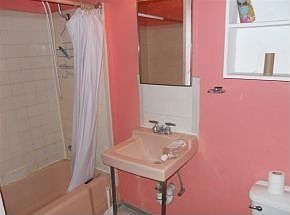 5th image of 3301 McKinley Ave