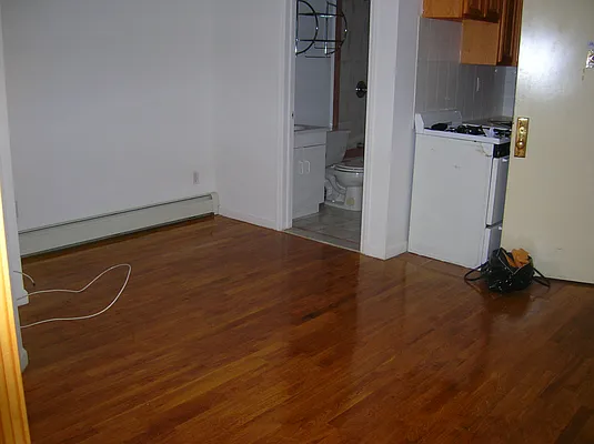 Rented by S&H Equities | media 9