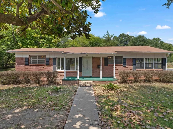 401 W Broadway St, Jefferson, TX 75657