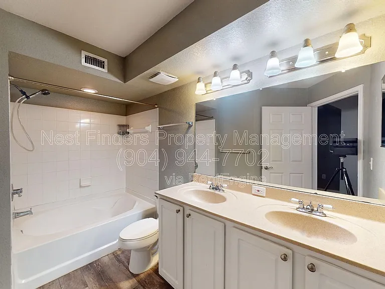 10075 Gate Pkwy N #2603 — Photo 16