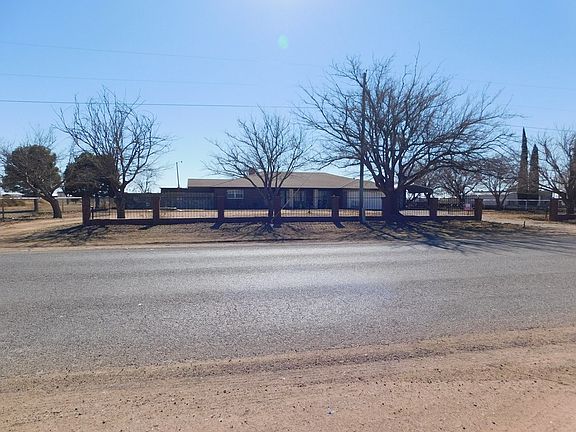 2nd image of 500 E County Road 140