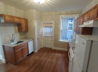219 Hanover St #22, Boston, MA 02113