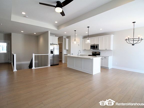 5th image of 1237 NW 32nd St