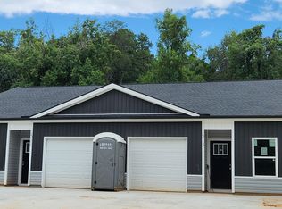 1511 & 1513 Riveroak Rd, Inman, SC 29349