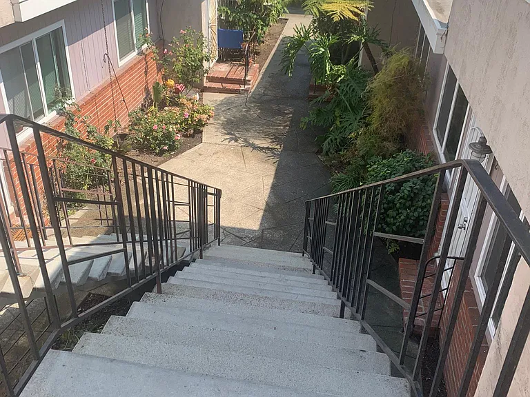 4804 Clarke St #1 — Photo 2