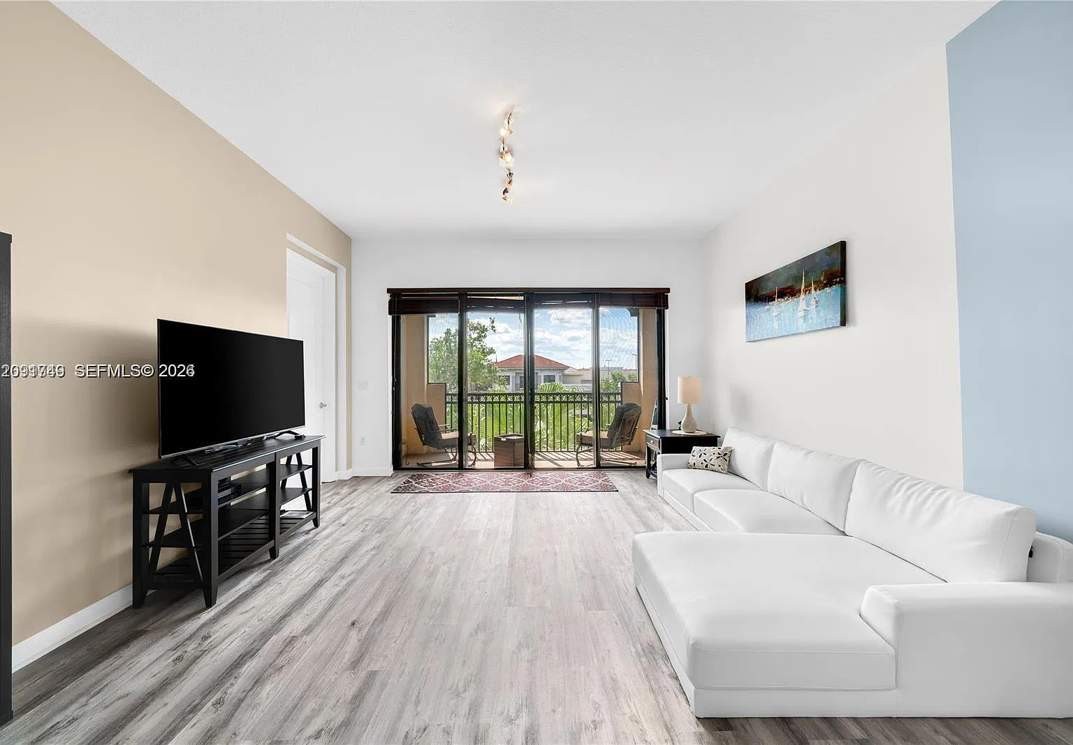 Villa Carrara Condo — Photo 2