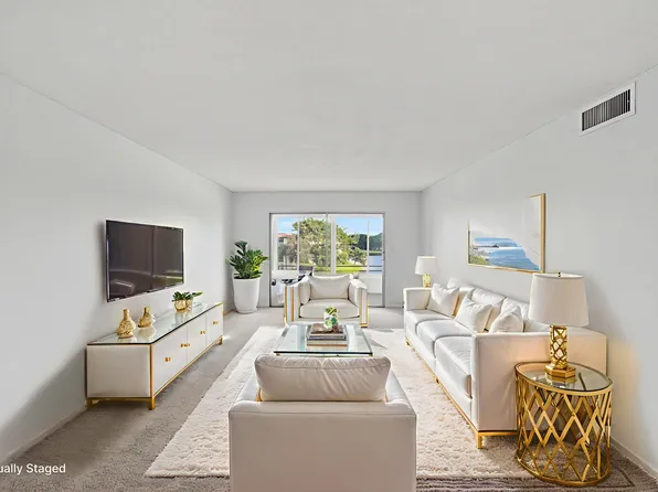 2902 Victoria Circle #H4, Coconut Creek, FL 33066