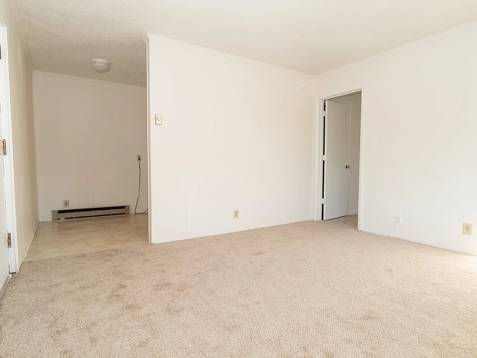 124 Fidelity St #37