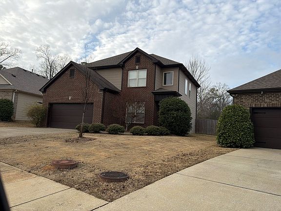 2nd image of 6728 Deer Foot Dr