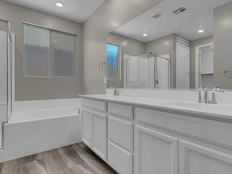 750 Agate Hills St — Photo 4