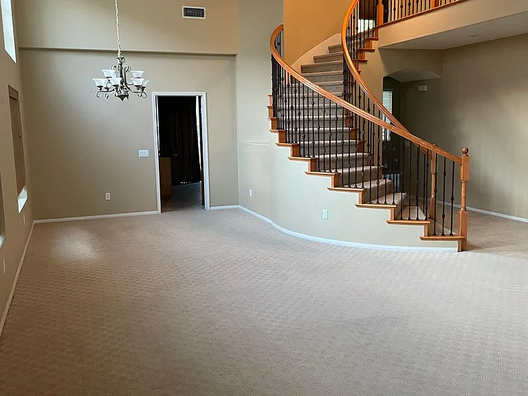 11335 Modena Ln — Photo 2