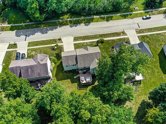 3rd image of 274 Wyndham Dr