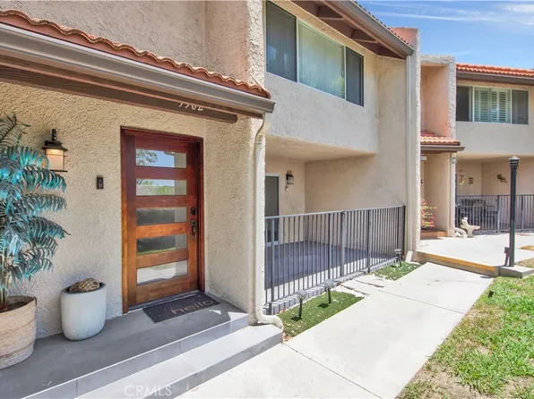 9502 Via Venezia, Burbank, CA 91504