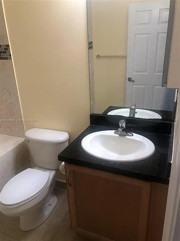 SW 147th Ter, Pembroke Pines — Photo 3