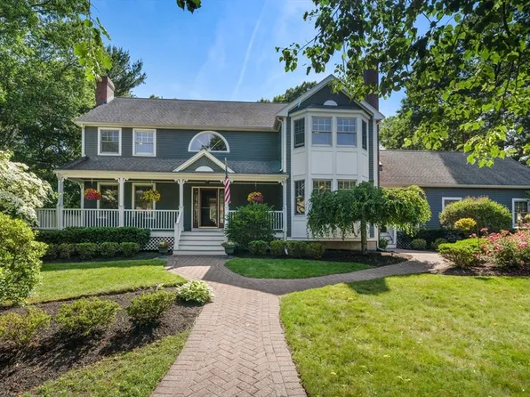 1 Liberty Ln, North Reading, MA 01864