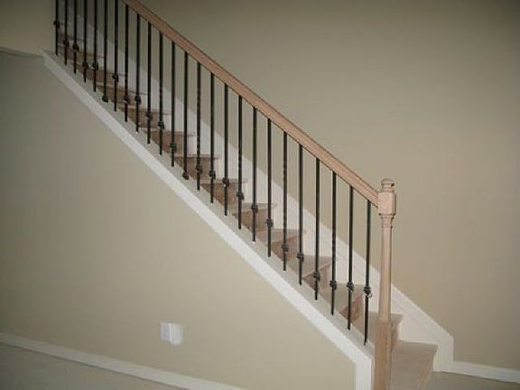 2nd image of 1547 Squire Hill Ln