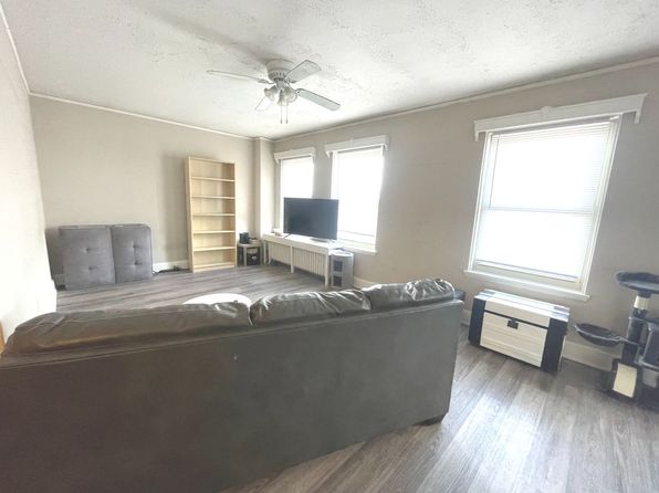 3953 N Maryland Ave APT 47