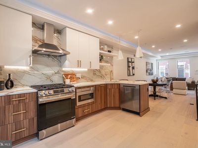 2211 Kater St, Philadelphia, PA, 19146