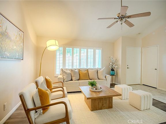 3rd image of 2528 N Tustin Ave Unit D