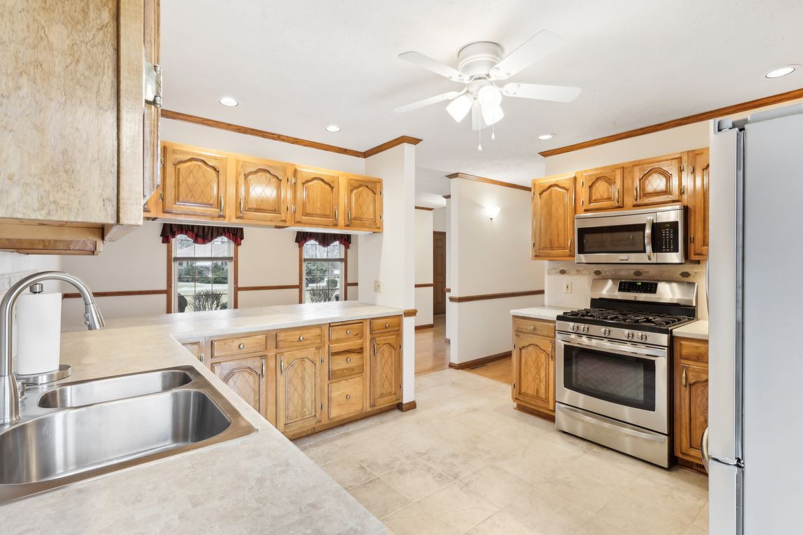 Locust Ln-017.jpg