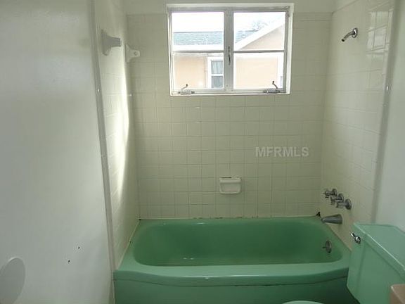 2nd image of 3246 21st St N