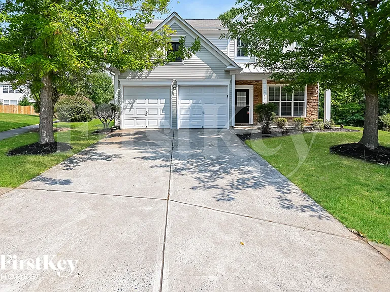 11259 Cypress View Dr — Photo 1