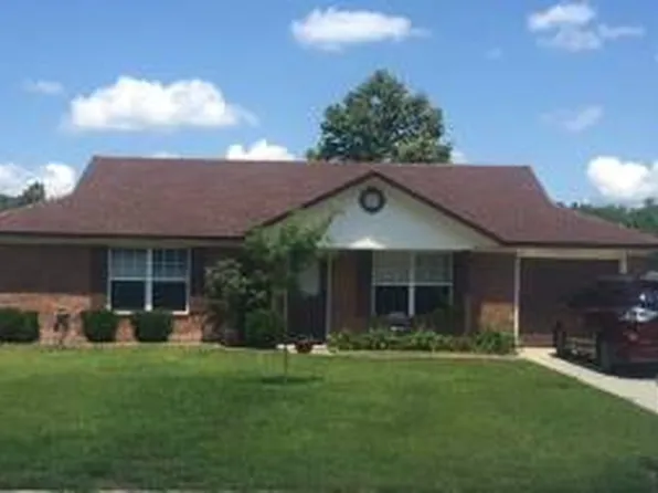 928 Poppleton Dr, Hinesville, GA 31313