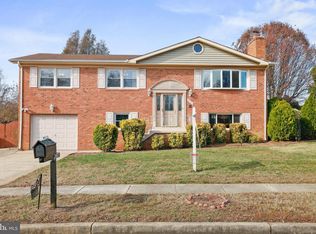 9501 Pin Oak St, Clinton, MD 20735