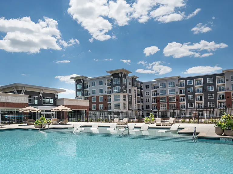 Ascend at Greenfield — Photo 20