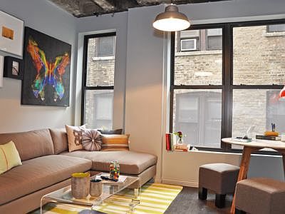 3rd image of 5411 N Winthrop Ave #224