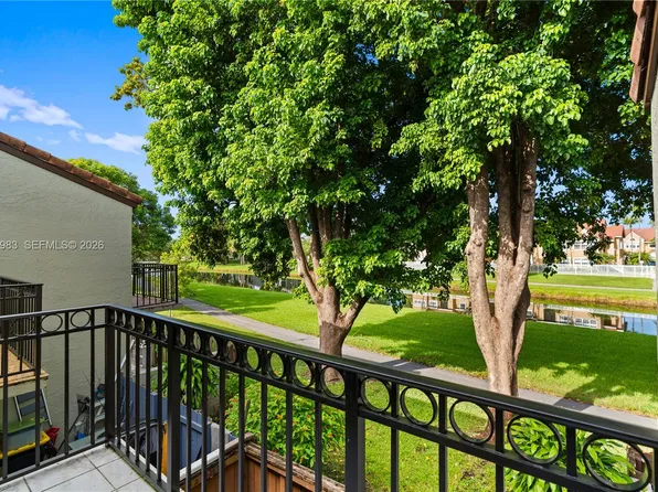 10450 SW 154th Ct APT 2, Miami, FL 33196