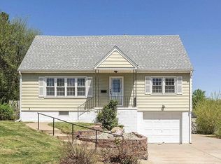 4028 Mary St, Omaha, NE 68112