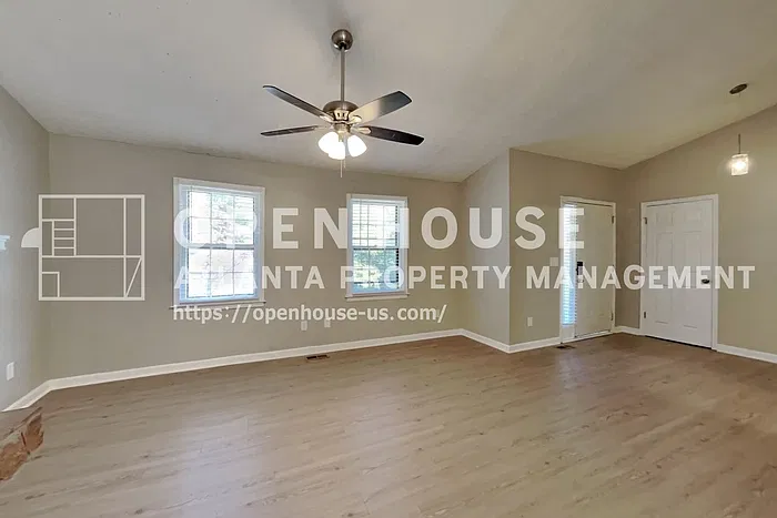 4 bed, 2.0 bath, 1906 sqft, $1,950 — Photo 4