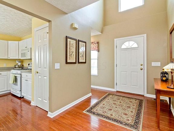 4th image of 5426 Country Meadow Ct