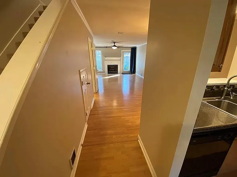 4710 Brookwood Dr — Photo 33