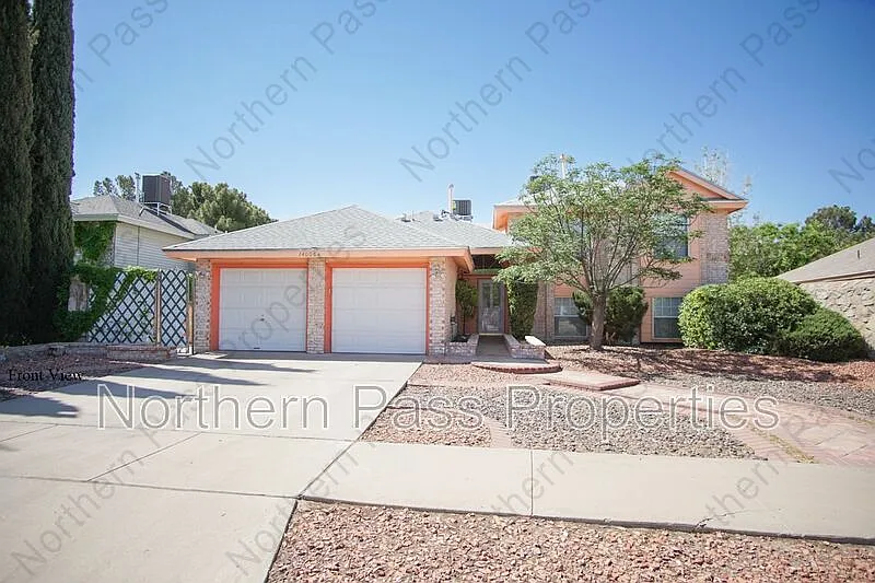 5 bed, 3.0 bath, 2609 sqft, $1,970 — Photo 1