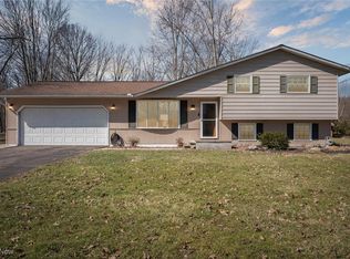 5476 Lear Nagle Rd, North Ridgeville, OH 44039
