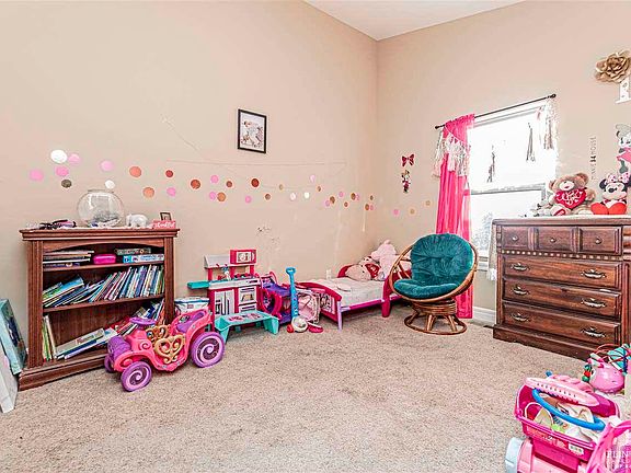 4th image of 1623 Lariat Ln