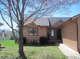 2917 SW Cedar Cove Ct, Topeka, KS 66614