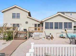 8 N Captains Dr, Little Egg Harbor, NJ
