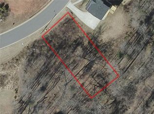 1106 Folkstone Ridge Ln, Winston Salem, NC 27127