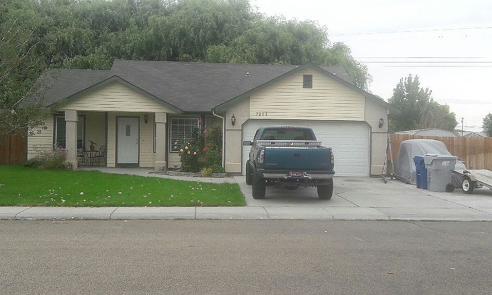 2nd image of 7202 Edgebrook Dr