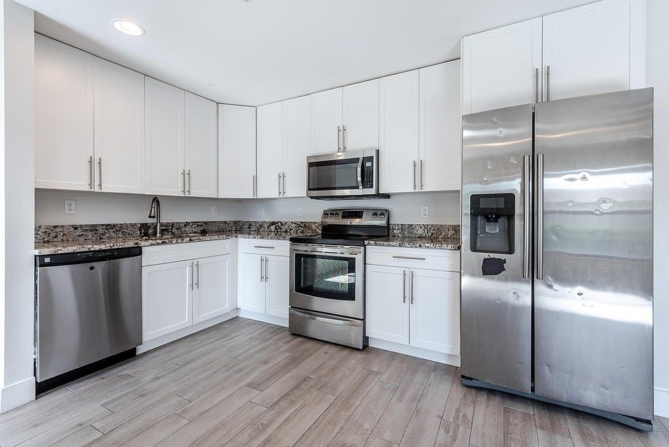 1st image of 4743 Myla Ln