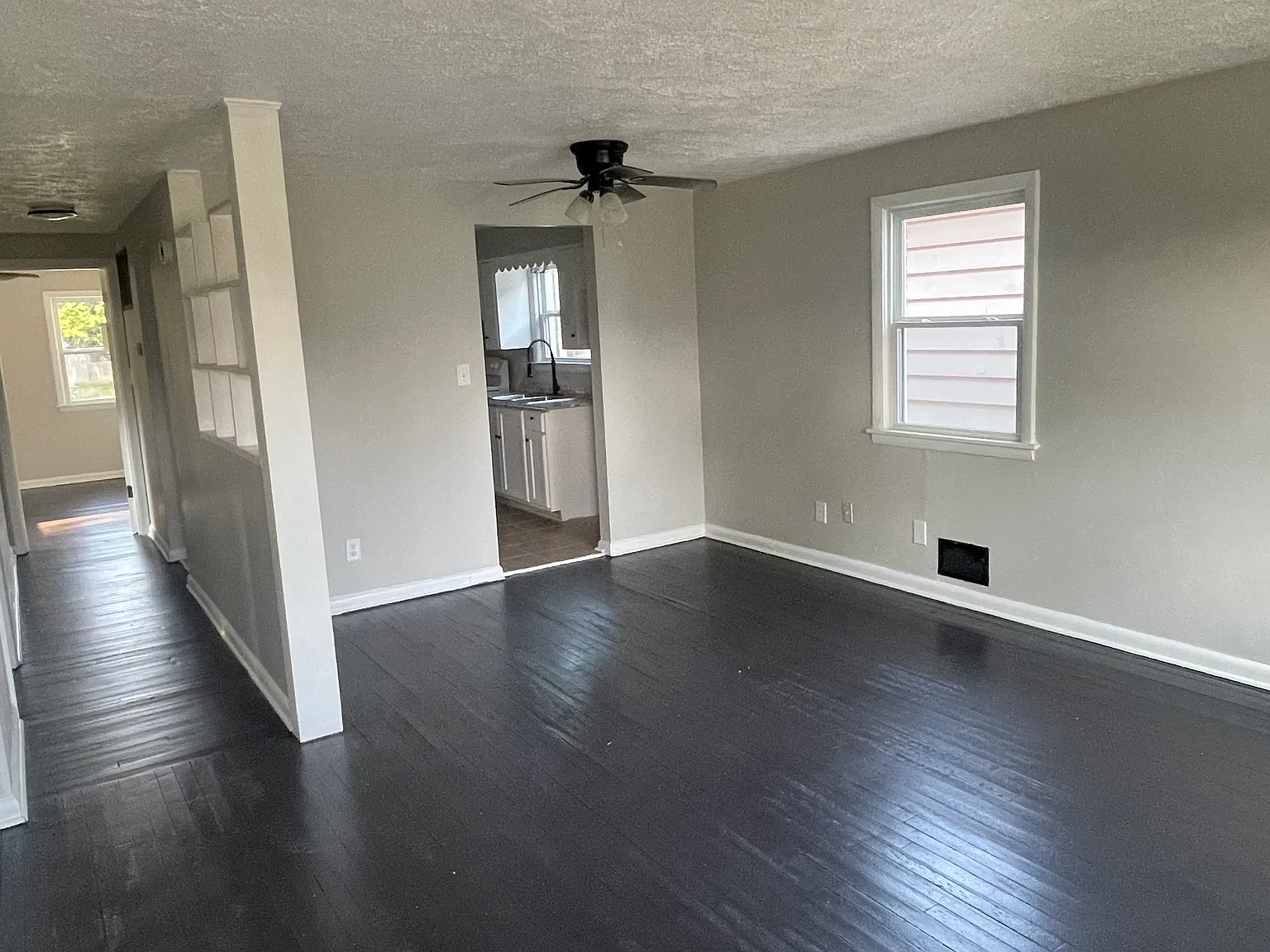1 bed, 819 sqft, $850 — Photo 2
