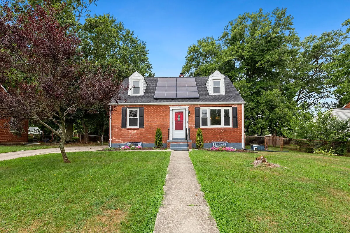 Building Photo - 4411 Reamy Dr