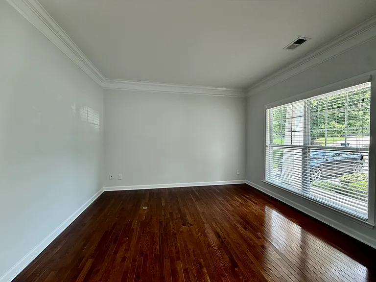 9416 Segundo Ln — Photo 7