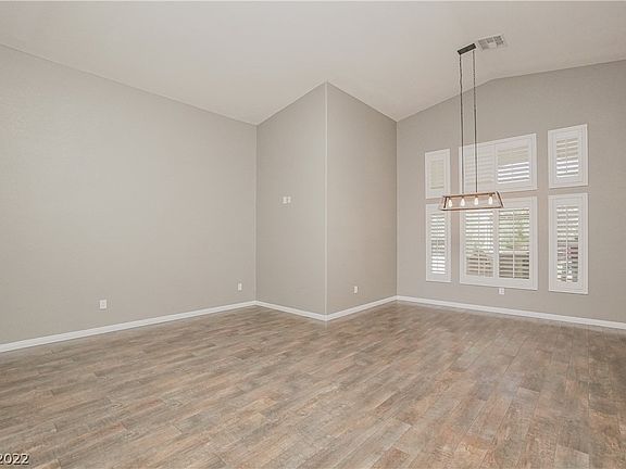 5th image of 6811 Rose River Falls St